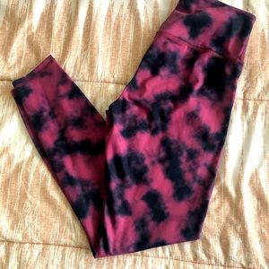 Pretty tie dye pink and black leggings
